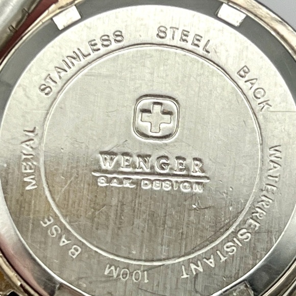 Vintage 90’s Wenger Diver SAK Design Silver and off  White Ladies Watch Working main image 9